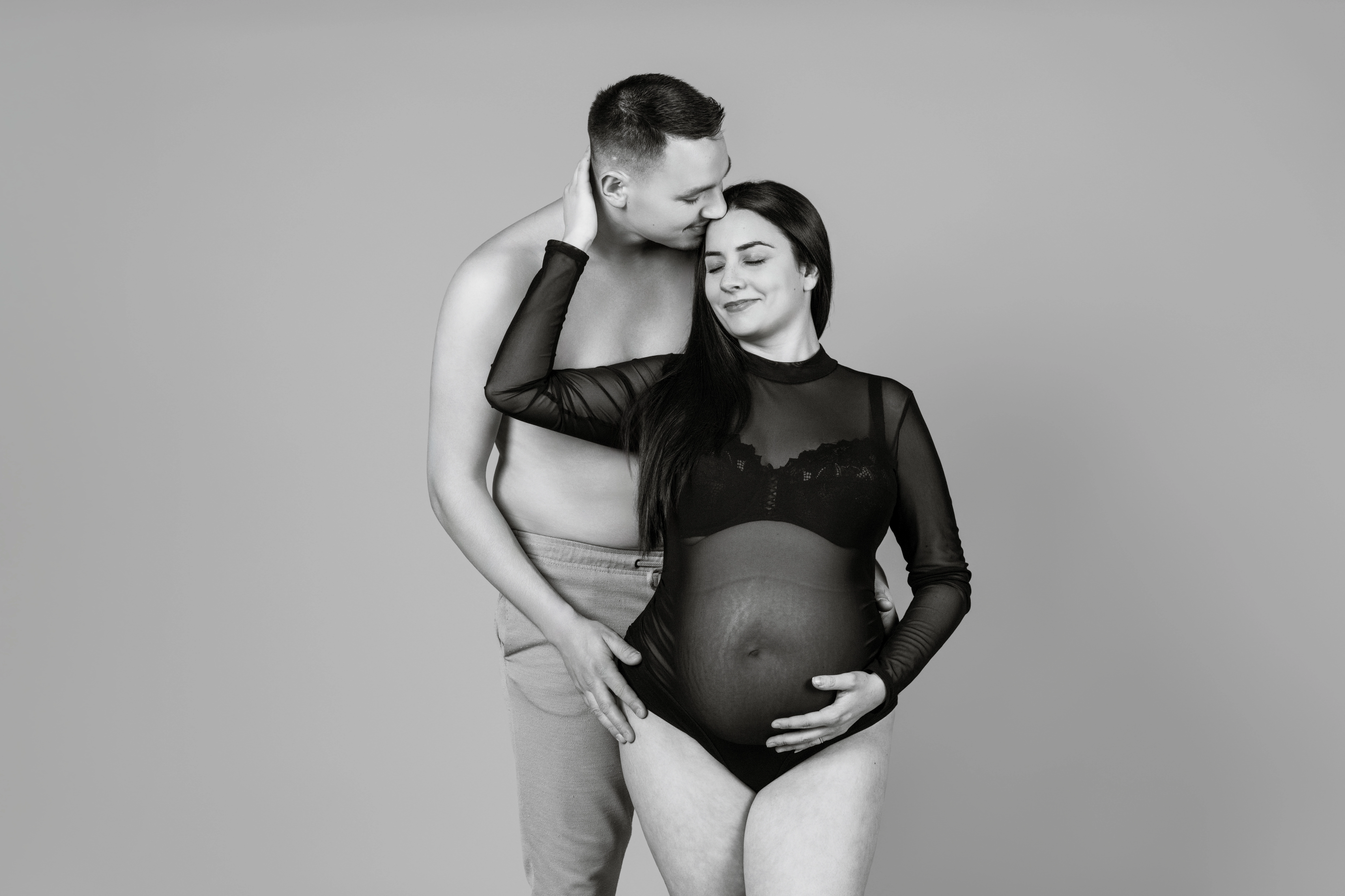 photo de grossesse en studio à Châteaugiron