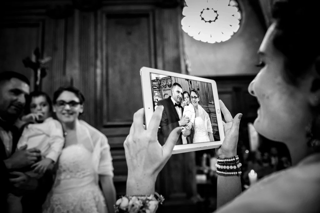 photo de mariage dans une église à chateaugiron