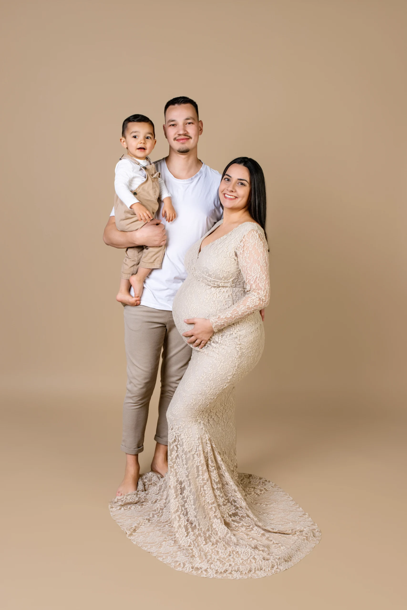 photo de maternité en studio.